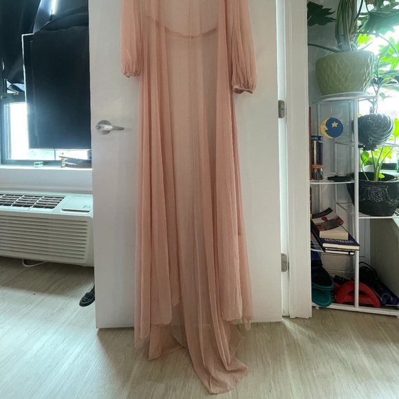 Excellent Condition Pink Chiffon Mesh Robe, Sz. Medium - Picture 6 of 12
